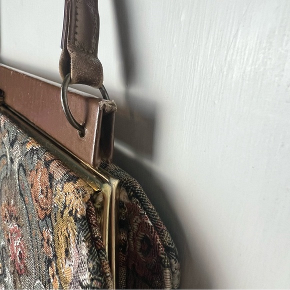 Vintage 50s Floral Tapestry Top Handle Kelly Frame Handbag Victorian Roses - Picture 4 of 11